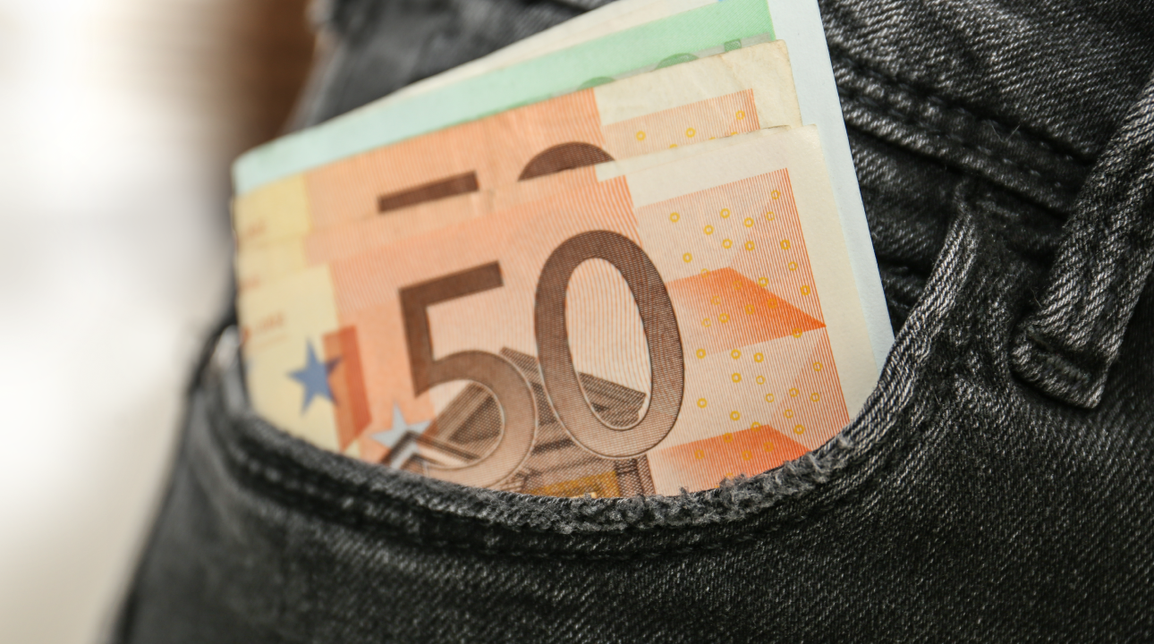limit hotovostných platieb, Financeworld